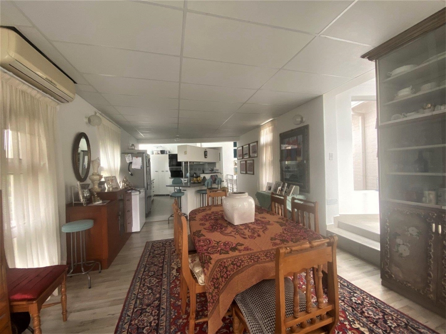 3 Bedroom Property for Sale in Wavecrest Eastern Cape